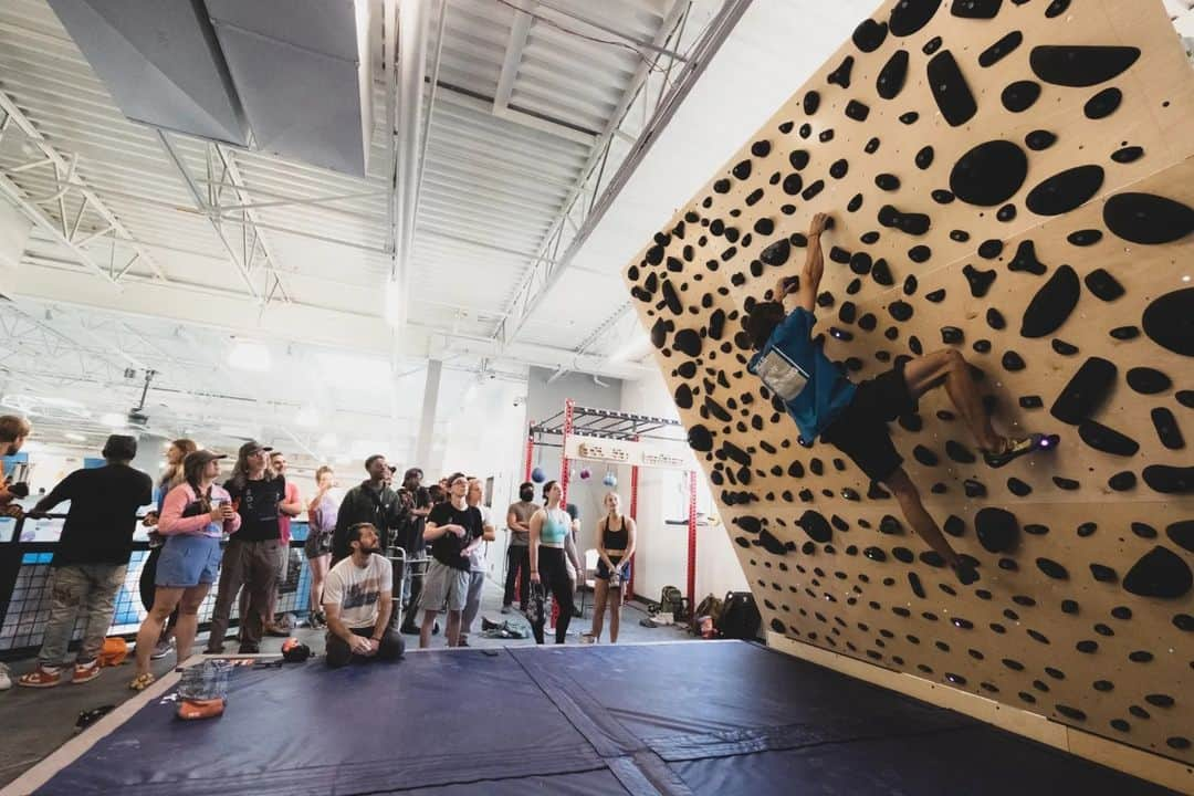 ナサニエル・コールマンさんのインスタグラム写真 - (ナサニエル・コールマンInstagram)「Global climbing day is my new favorite holiday. Spent the weekend with @memphisroxclimbing and got to help break in their new @grasshopperclimbing board. Memphis has some high quality people, thank you @thenorthface_climb for sending us out to connect. Shout-out to my teammates who were out there with me @adreadedclimber @fred_climbs @sheneenagins   📸 @nathanielbairdsaccount  #GlobalClimbingDay #wallsaremeantforclimbing」8月23日 9時10分 - nathaniel.coleman