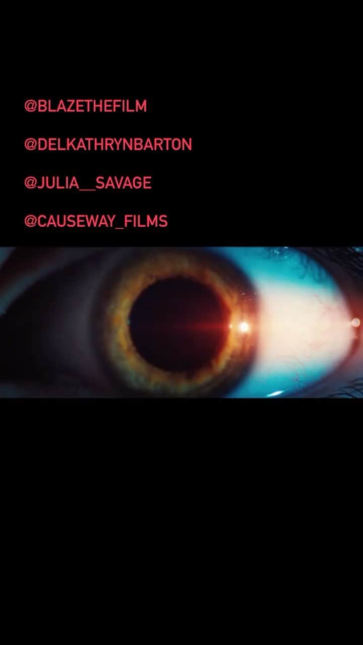 サイモン・ベイカーのインスタグラム：「Great privilege to collaborate on such a powerful and uniquely original film❤️it’s amazing」