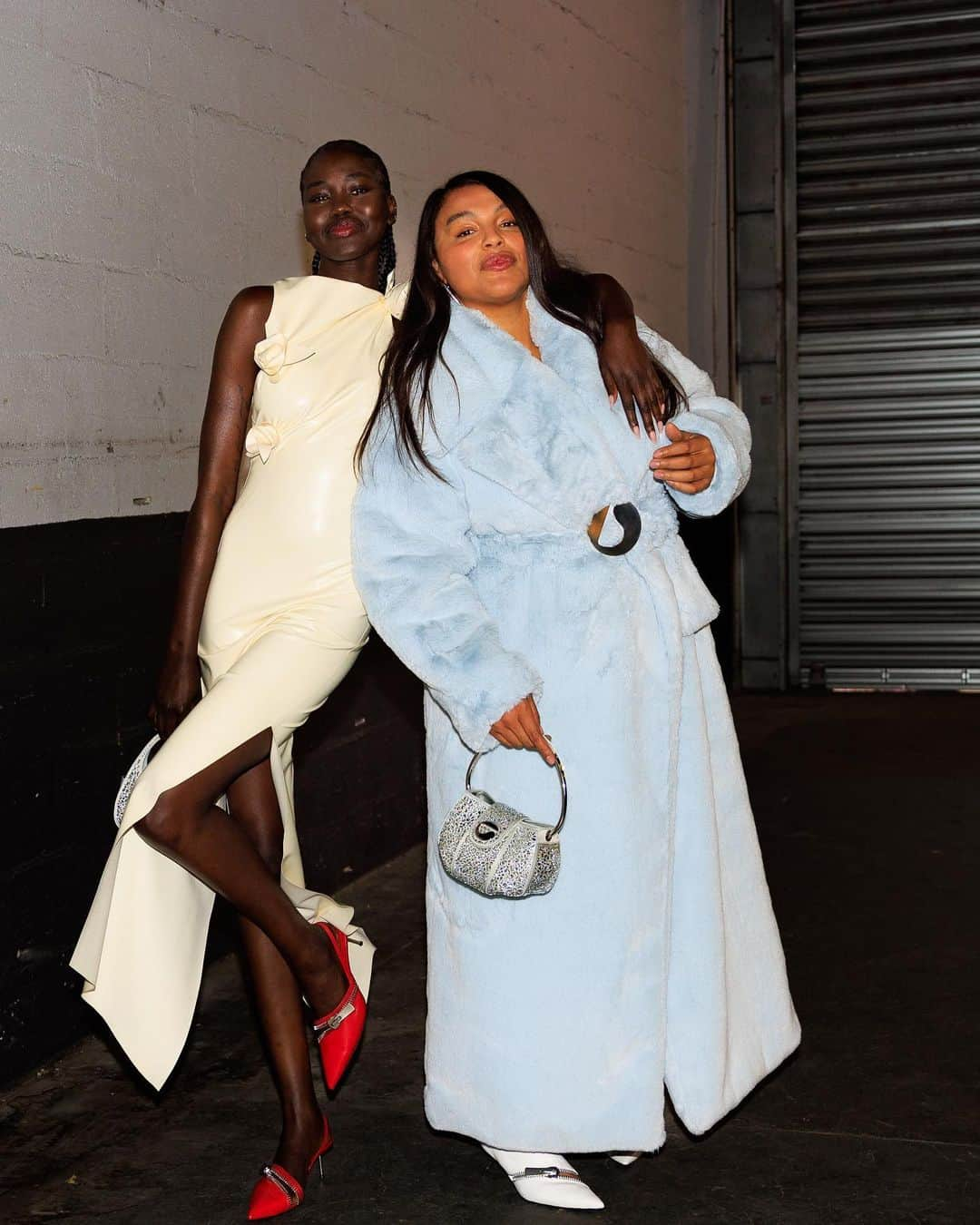 STYLE DU MONDEさんのインスタグラム写真 - (STYLE DU MONDEInstagram)「@coperni fall22 photographed for @voguerunway @voguemagazine ❤️ #coperni #bellahadid #lilamoss #gigihadid #adutakech #paloma #pfw」8月26日 0時09分 - styledumonde