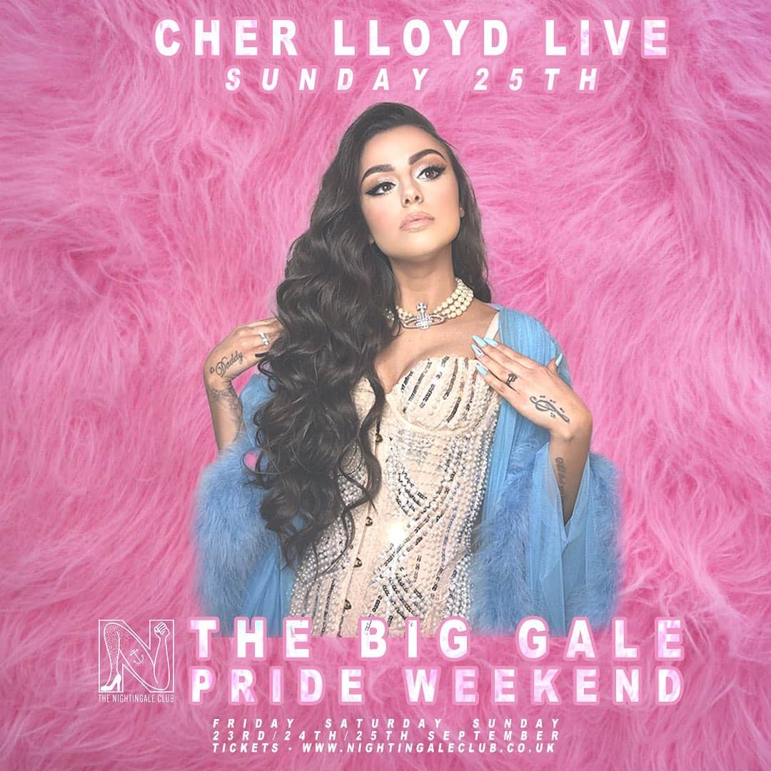 シェール・ロイドのインスタグラム：「💕 EEEKK I’m SO excited!!!!! I’m going to be performing on Sunday 25th September at @thenightingaleclub @birminghampridefestival ! I can’t wait to see you all! 💕  You can get your weekend ticket for the Big Gale Pride Party from the link in my bio 🌈」