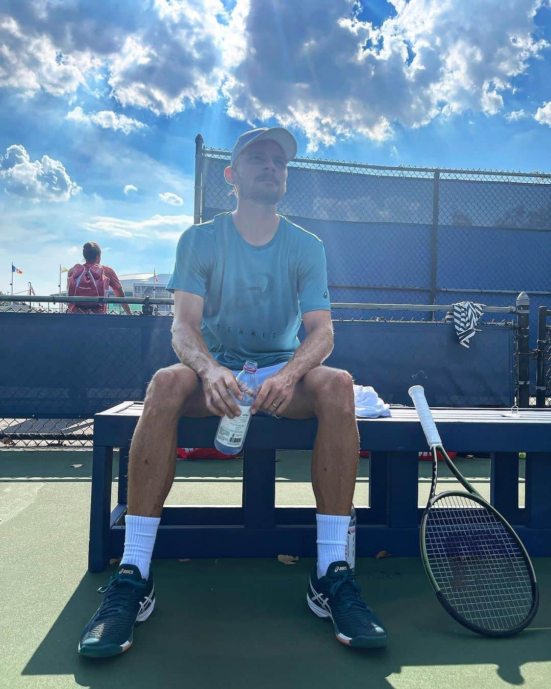 ダビド・ゴフィンさんのインスタグラム写真 - (ダビド・ゴフィンInstagram)「"We must embrace pain and burn it as fuel for our journey." 🔥   #AsicsTennis #SoundMindSoundBody」8月26日 6時08分 - david__goffin