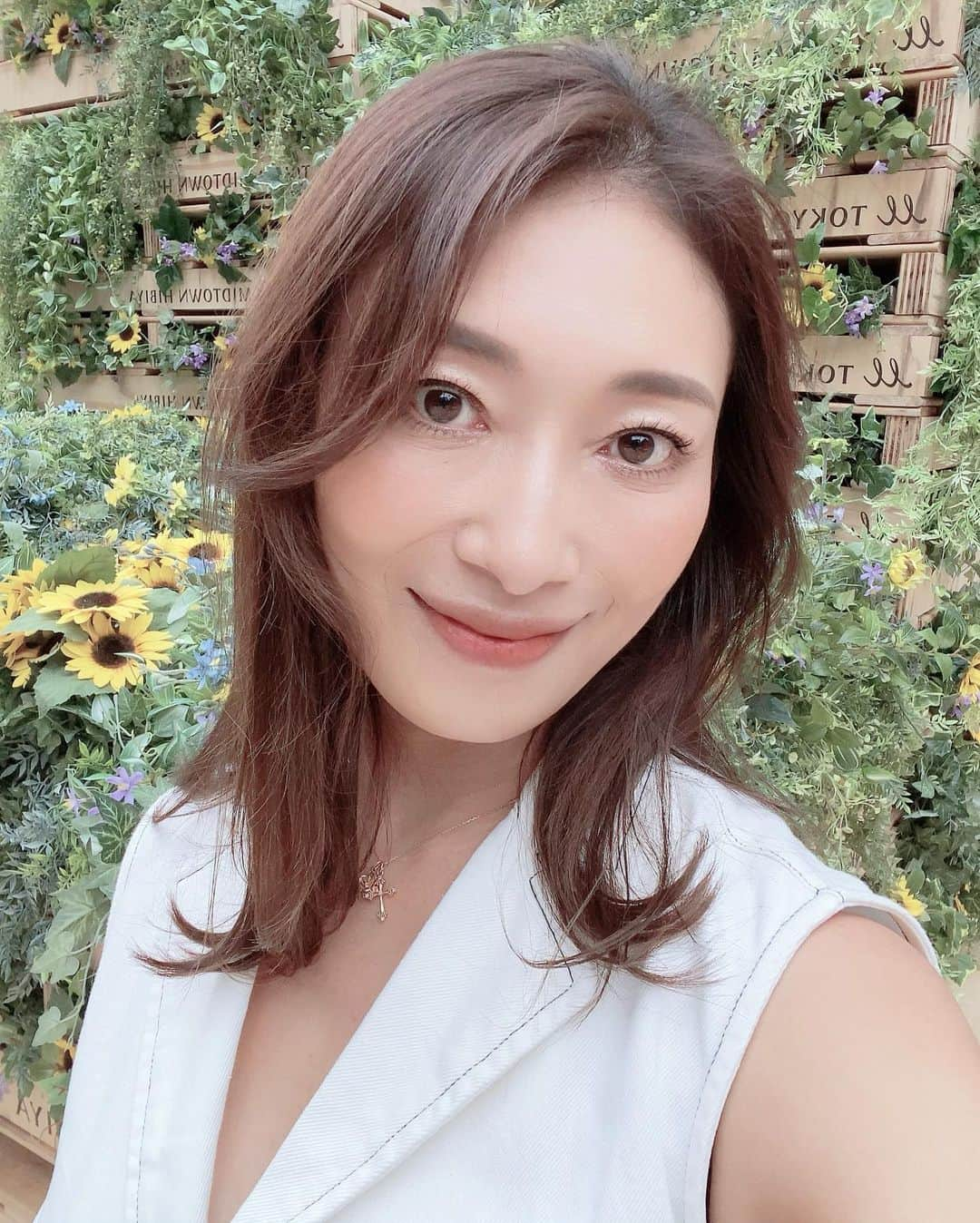 小早川怜子さんのインスタグラム写真 - (小早川怜子Instagram)「ひまわりとわたし🌻  #おはよう💛」8月26日 7時16分 - reiko.kobayakawa