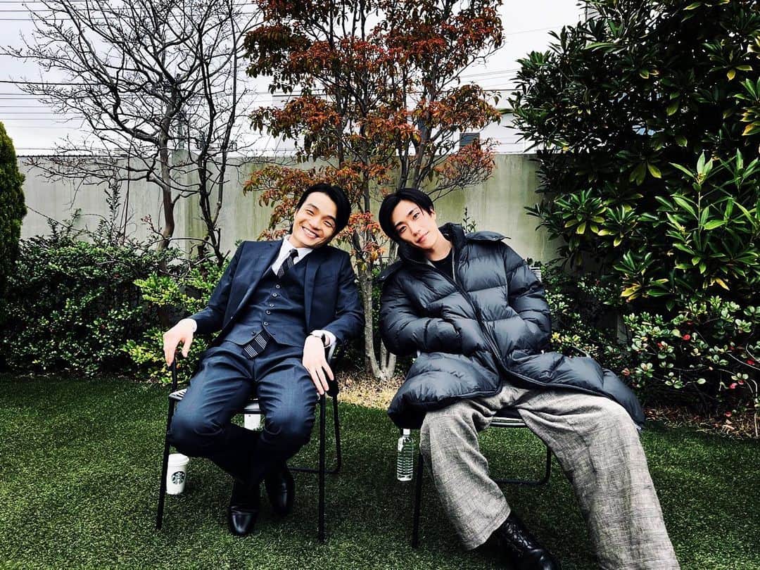 早乙女太一のインスタグラム：「. LINENEWSVISION 『上下関係W』縦型ミステリードラマ「終わらせる者」 9/22(木)18:00から配信開始  天音くんとは、ミステリという勿れ以来の共演になりました。 楽しかった！」