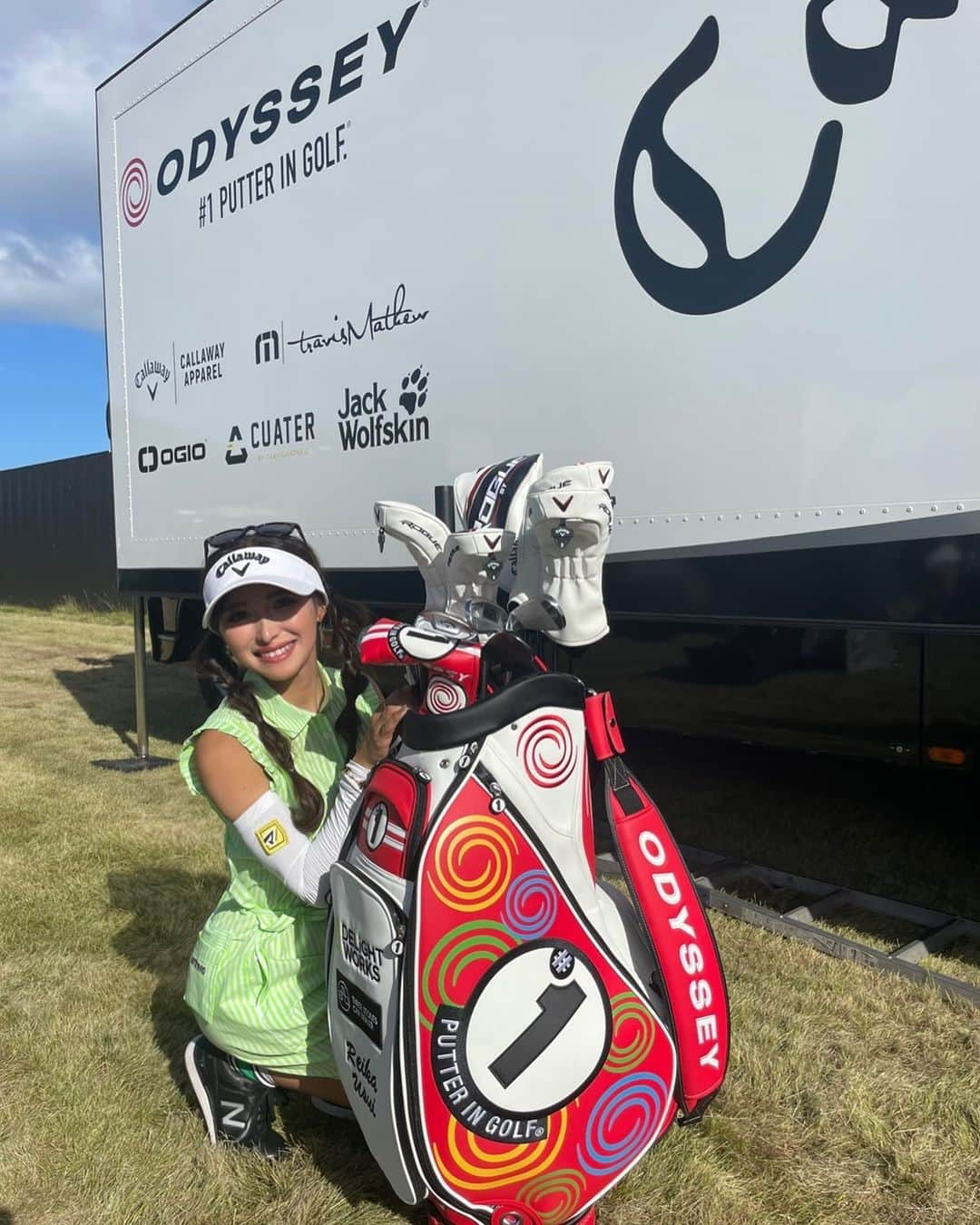 臼井麗香さんのインスタグラム写真 - (臼井麗香Instagram)「. #callaway #odyssey  #1putteringolf  #teamcallaway #new #キャディーバッグ #❤️」8月26日 15時15分 - usuireika54