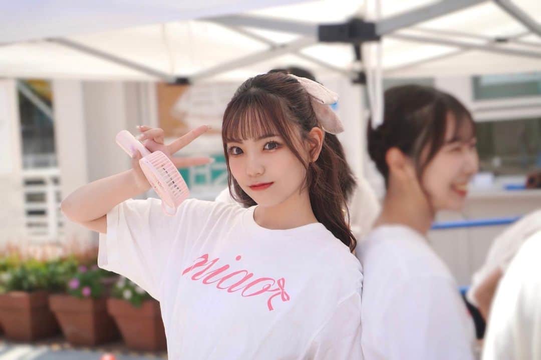 のインスタグラム：「⁡ ⁡ ⁡ ⁡ なつがすき🍧🎐❕ ⁡ ⁡ ⁡  #miao#いいね返し#f4f#followme#03  #Japan#自撮り#JK#インスタ#Instagram#アイドル#アイドル衣装#ライブ#対バン#ポニーテール#イベント#フェス#ライブ#夏#Tシャツ」