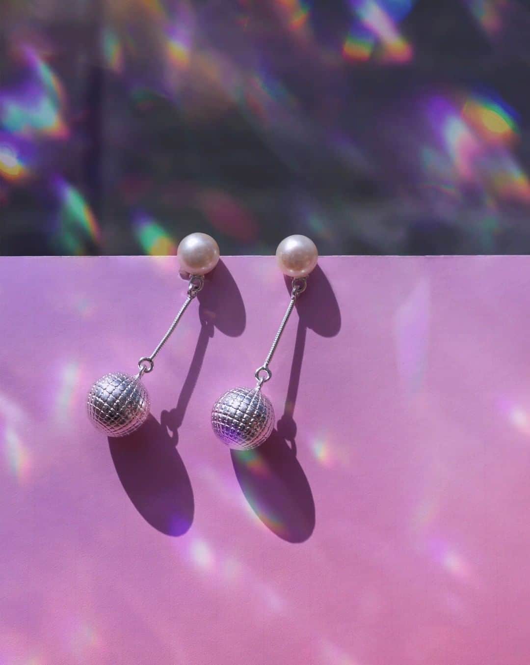 トウスのインスタグラム：「Play on the beat with St. Tropez Disco collection.」