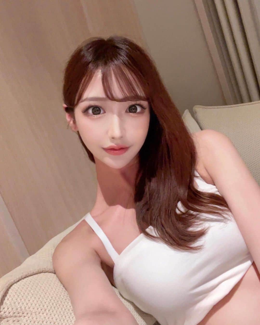 EMAのグルメインスタ