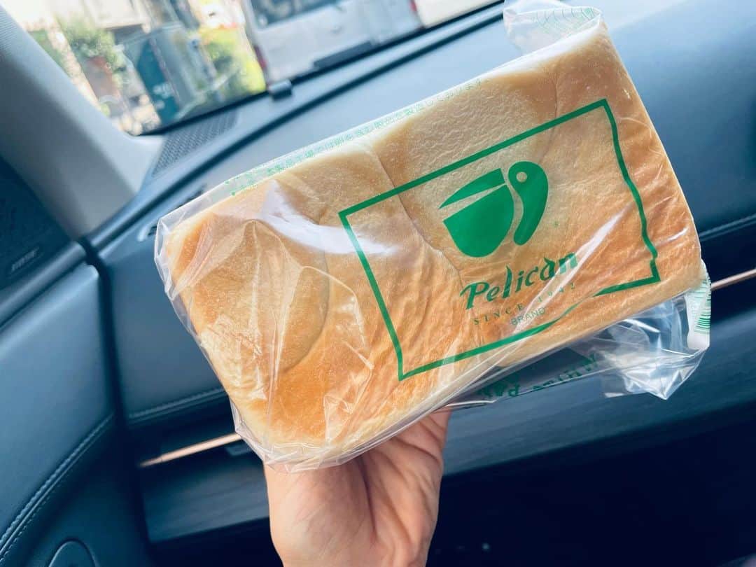 笹川友里さんのインスタグラム写真 - (笹川友里Instagram)「富士山へのお出かけ予定を 変更せざる得なくなってしまった今日 ペリカンの食パン買えたので持ち直し🫰🏼♡  #ペリカン #田原町」8月27日 14時41分 - sasagawayuri