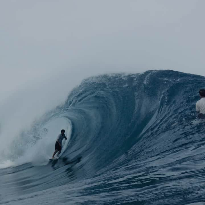 大橋海人のインスタグラム：「Thank you for taking me to my dream place  @sealtooth @huntermartinez__ @lawrence_photo  @vanssurf  Go check @chapter11.tv website   ここに出れた事が夢のようです。 9/3日に8ホテルフジサワで @8hotel_fujisawa  19時~ プレミア試写会やるので是非見に来てください🙇🏻‍♂️ 豪華景品も用意してます👌 頑張って字幕版作ります。 そして、自分の新しいムービーも初出しします！ 是非来てください！」