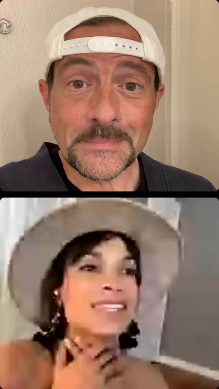 ケヴィン・スミスのインスタグラム：「Instagram Live with me & @rosariodawson talking about the new @clerksmovie, in @fathomevents theaters September 13th through the 18th! (Tickets at the link in my bio!)」