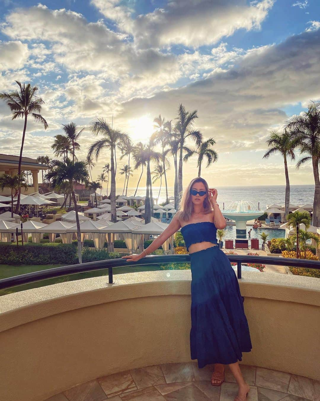 ミシェル・ウィーさんのインスタグラム写真 - (ミシェル・ウィーInstagram)「Nothing beats a Hawaiian sunset 🌅 @fsmaui    #HawaiiNoKaOi #hawaii #maui」8月28日 14時02分 - michellewiewest