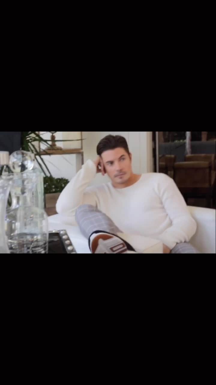 ジョッシュ・ヘンダーソンのインスタグラム：「@lapalmemagazine」