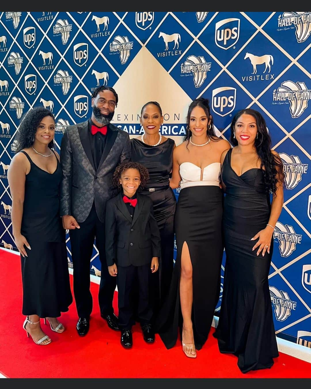 タイソン・ゲイのインスタグラム：「Thank you Lexington African American hall of fame for honoring me with all the legends.  We had a great time!! Thank you family for all the support. #kentucky #hof」