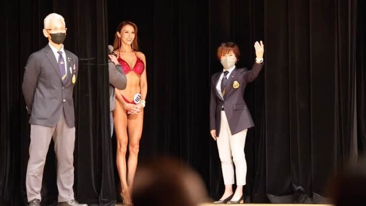 道端カレンのインスタグラム：「I ウォーク❤️❤️ バックポーズの時、一瞬脹脛が攣りました笑 #bikinifitness  #オールジャパンマスターズビキニフィットネス」