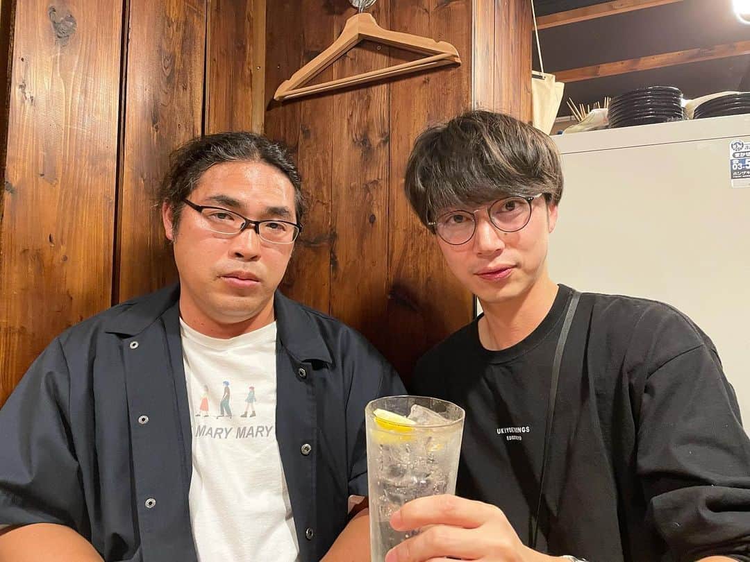 のインスタグラム：「メガネ男子。」