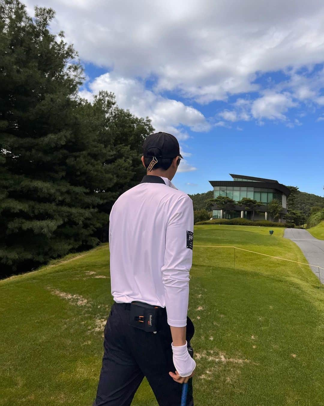 ソン・ジョンホさんのインスタグラム写真 - (ソン・ジョンホInstagram)「가을⛳️🏌️‍♂️」9月23日 22時57分 - s.jongho