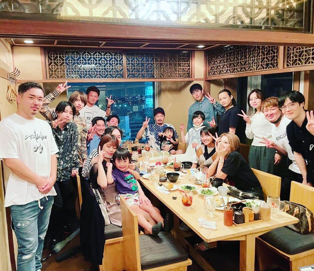 宮代東生のインスタグラム：「8月忙しくて9月終わりに誕生日会開いてくれた。 毎年ありがとう。 また一年精進します。  #8月誕生日」