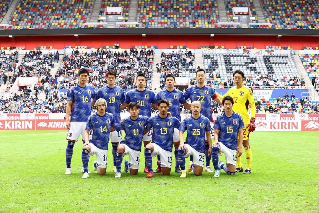 前田大然のインスタグラム：「💙🤍 応援ありがとうございました！🇯🇵 @japanfootballassociation」