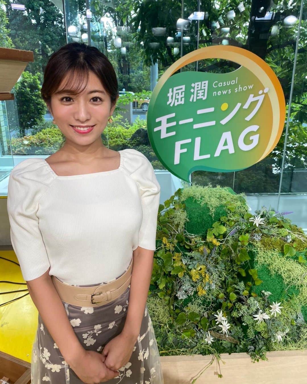 のインスタグラム：「👗 . #東京インフォメーション #衣装 秋っぽいカラーが増えてきました🍁」