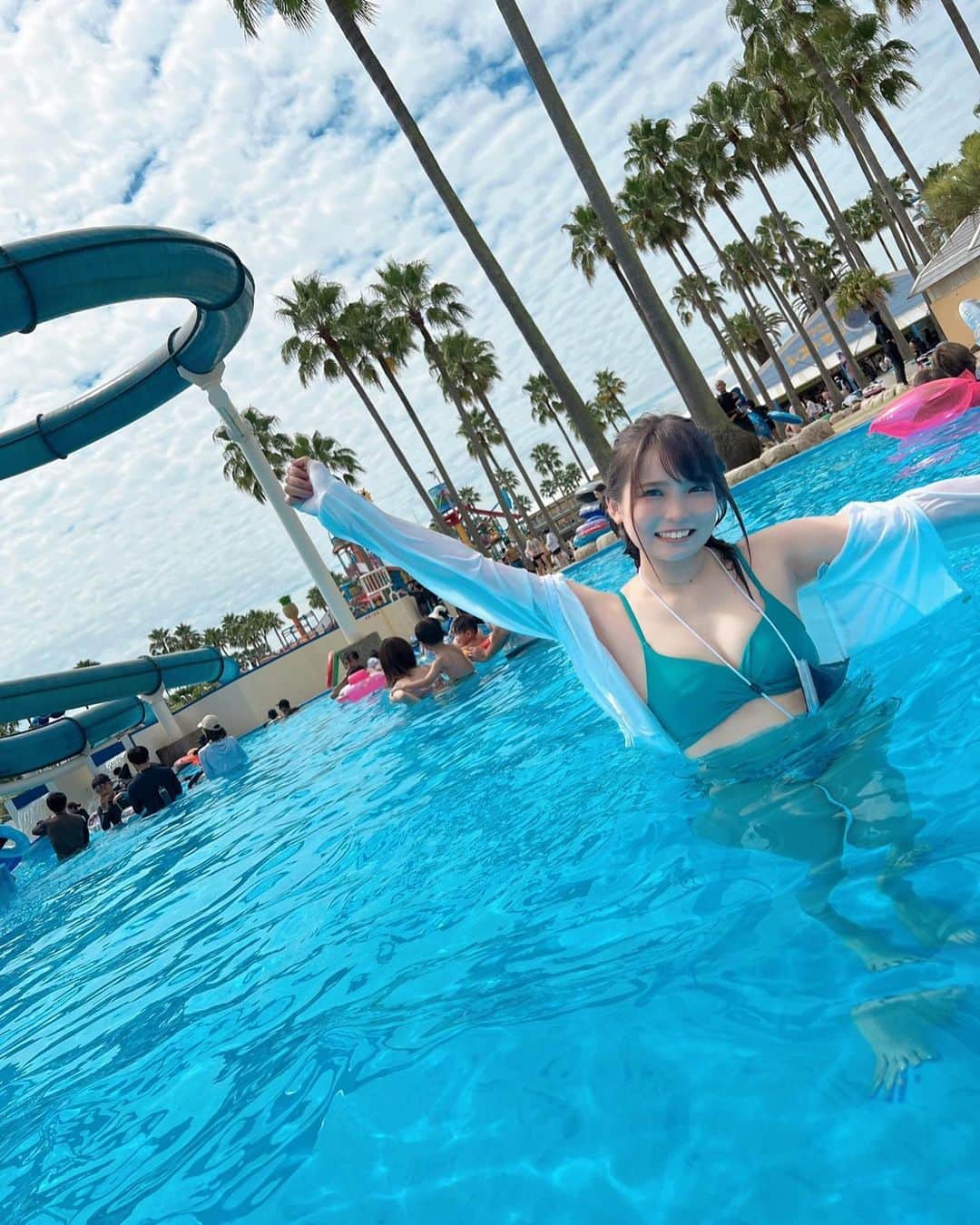 枢木あおいのインスタグラム：「およいだ #ナガスパ #眩しい」