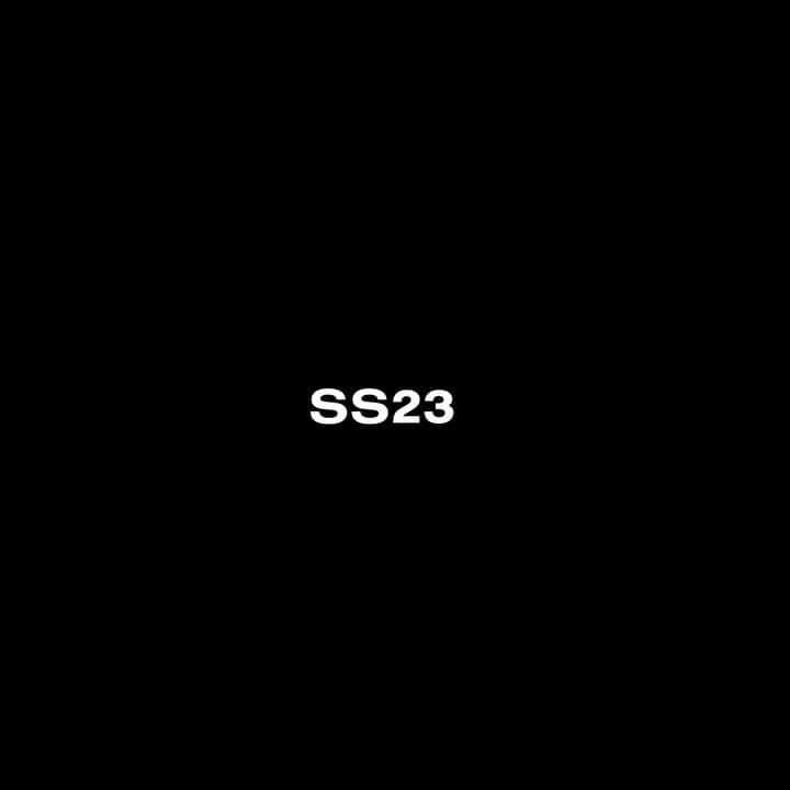 ビブロスのインスタグラム：「SS23 Runway Digital Show  Monday, September 26th 12:00 PM CET  Watch it live on byblosbrand.com and cameramoda.it  #ByblosSS23 #ManuelFacchini」