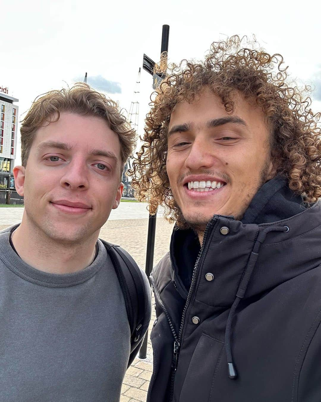 Kwebbelkopさんのインスタグラム写真 - (KwebbelkopInstagram)「Went to London for a few days and hung out with some close friends. Looking forward to seeing you again @slogoman ❤️」9月26日 1時05分 - kwebbelkop