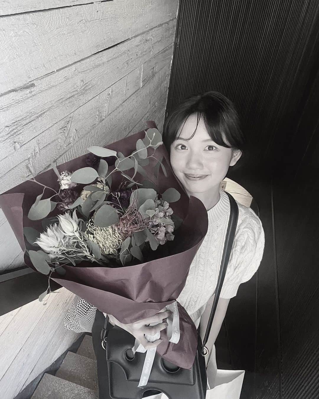 のインスタグラム：「. 自分が何歳か一瞬わからなくなること多々有り このあたりの年齢は大体そうなんでしょうか 私は26歳！！」