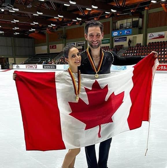 マキシム・デシャンさんのインスタグラム写真 - (マキシム・デシャンInstagram)「Super content de l’expérience que l’on a vécu au Nebelhorn Trophy en Allemagne. Merci à tout le monde qui nous supportent. Super happy with the experience that we have lived at Nebelhorn Trophy in Germany. Thank you everyone who supported us  @deannamsd622 @skate_canada @patinageqc @epjm_team @cparvaudreuil @patinagesudouest @ekinoxphysioetbienetre #nebelhorntrophy #jacksonfamily #edeaskates #edeafamily」9月25日 20時01分 - maximedeschamps