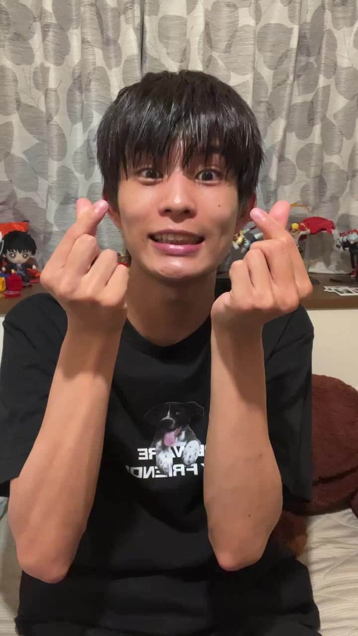 柊太朗のインスタグラム：「30話までお待たせしましたライブです！ なんか、ゆっくーりしゃべってます。」