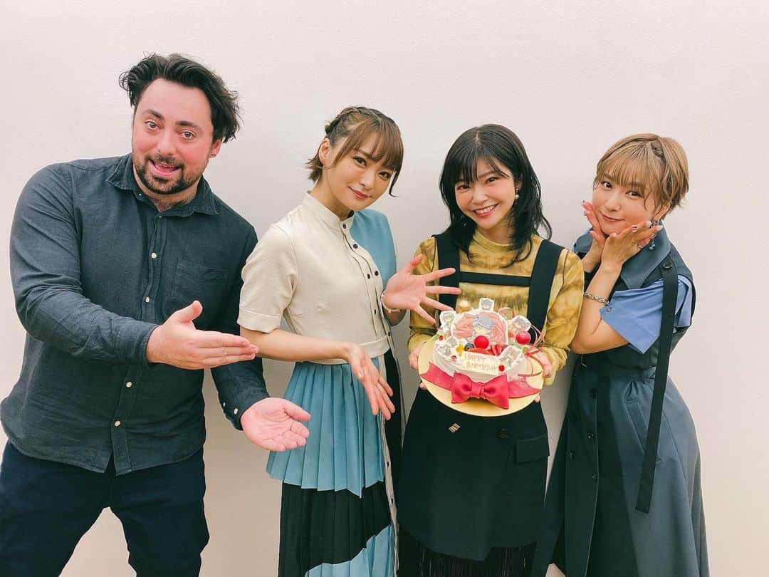 伊瀬茉莉也のインスタグラム：「🎂  『メイドインアビス 烈日の黄金郷』 最終話先行上映会でした！  ついに最終話まできてしまいました。  1期から続編の劇場版へ、そして2期… 大好きな作品の大好きなキャラクターを演じさせてもらえることほど幸せなことはありません。  一緒に見届けてほしいです！  そして！！！ 誕生日当日だったこともあり、お祝いして頂いちゃいました…！ ありがとうございます☺️🎂❤️  幸せです！！！  これからもよろしくお願い致します🙏💕  #メイドインアビス  #メイドインアビス烈日の黄金郷」