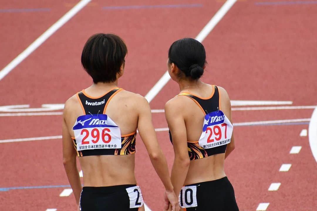 のインスタグラム：「・ まだまだ  課題はいっぱい  でも  少しずつ  前進していきたい  この同志たちと一緒に❤️‍🔥」