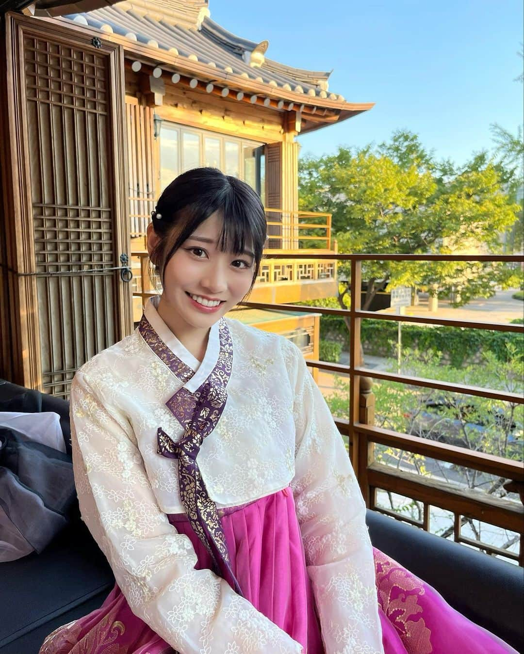 河北彩花さんのインスタグラム写真 - (河北彩花Instagram)「韓服パート2です🤍´- .  #韓国  #チマチョゴリ #景福宮🏯」9月26日 20時25分 - saika_kawakita__official