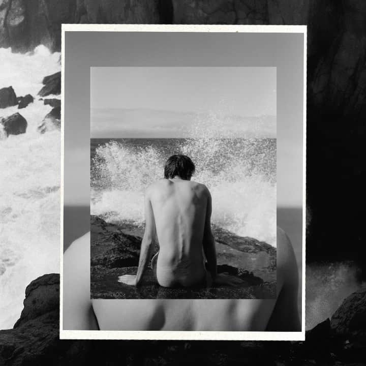 アメリカンビンテージのインスタグラム：「SERGEI PAVLOV x AMV 📷 A few months ago, American Vintage gave its Photography Award to Sergei Pavlov in partnership with @villanoailles. Today he exhibits "Sea Songs", a series of nine black & white analogue photographs, in our Paris stores. Featuring holiday memories against the backdrop of the nature of the Canary Islands, “Sea Songs” expresses a shared desire between the artist and the brand to bring the timeless to life.  📅 “Sea Songs” exhibition by Sergei Pavlov, from September 26 to October 1st 📍 American Vintage stores — 62 Rue Tiquetonne, 75002 Paris & 32 Rue Étienne Marcel, 75001 Paris 🎉 Opening tonight, from 6:30PM, in the presence of the artist!   #amvexhibition #sergeipavlov #contemporaryphotography #fashionphotography」