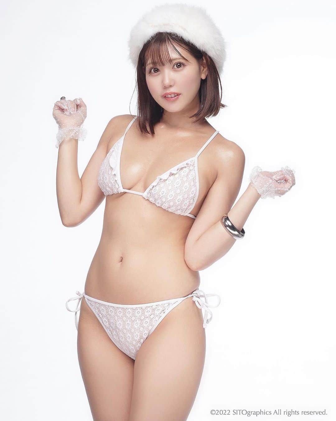 のインスタグラム：「もっと見たいって思ってくれる?🤍  . . . ____________________________  #グラビア #インスタグラビア  #gravure #model #instalove  #instagood #instagram #ootd #followforfollowback #f4f  #japanesegirl #东京  #台湾 #下着 #lingerie  #photography #cosplay #cosplayer #maid #original #粉我 #asiangirls  #Japan #日本女孩 #韓国 #フェチ #맞팔 #韓国ファッション #followｍe #followersaktifmurah」