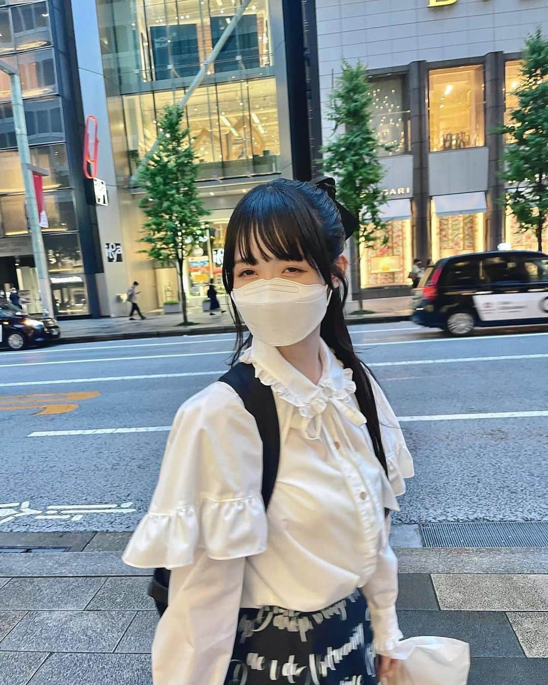 長尾しおりのインスタグラム：「. 9月になりましたねえ お洋服可愛〜💞💞」