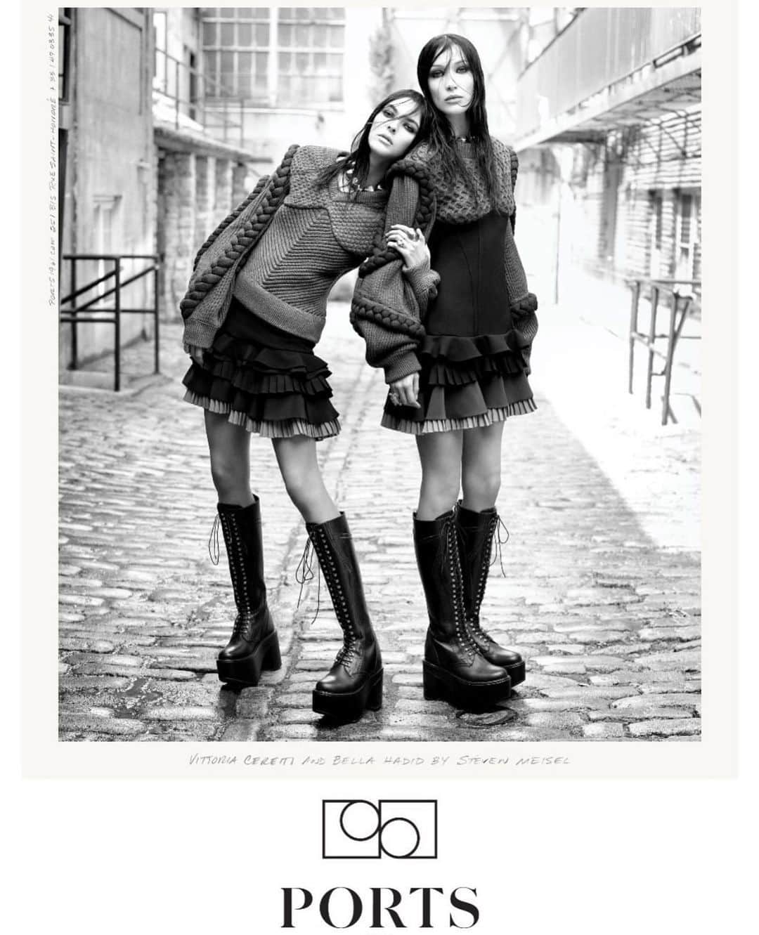 ベラ・ハディッドのインスタグラム：「@ports1961 shot by the legend, the icon, the everything #StevenMeisel styled by thee @natalietauger #KarlTempler… hair & makeup by the masters @guidopalau @patmcgrathreal 🤍 with my ladies @vittoria & @sola5532」