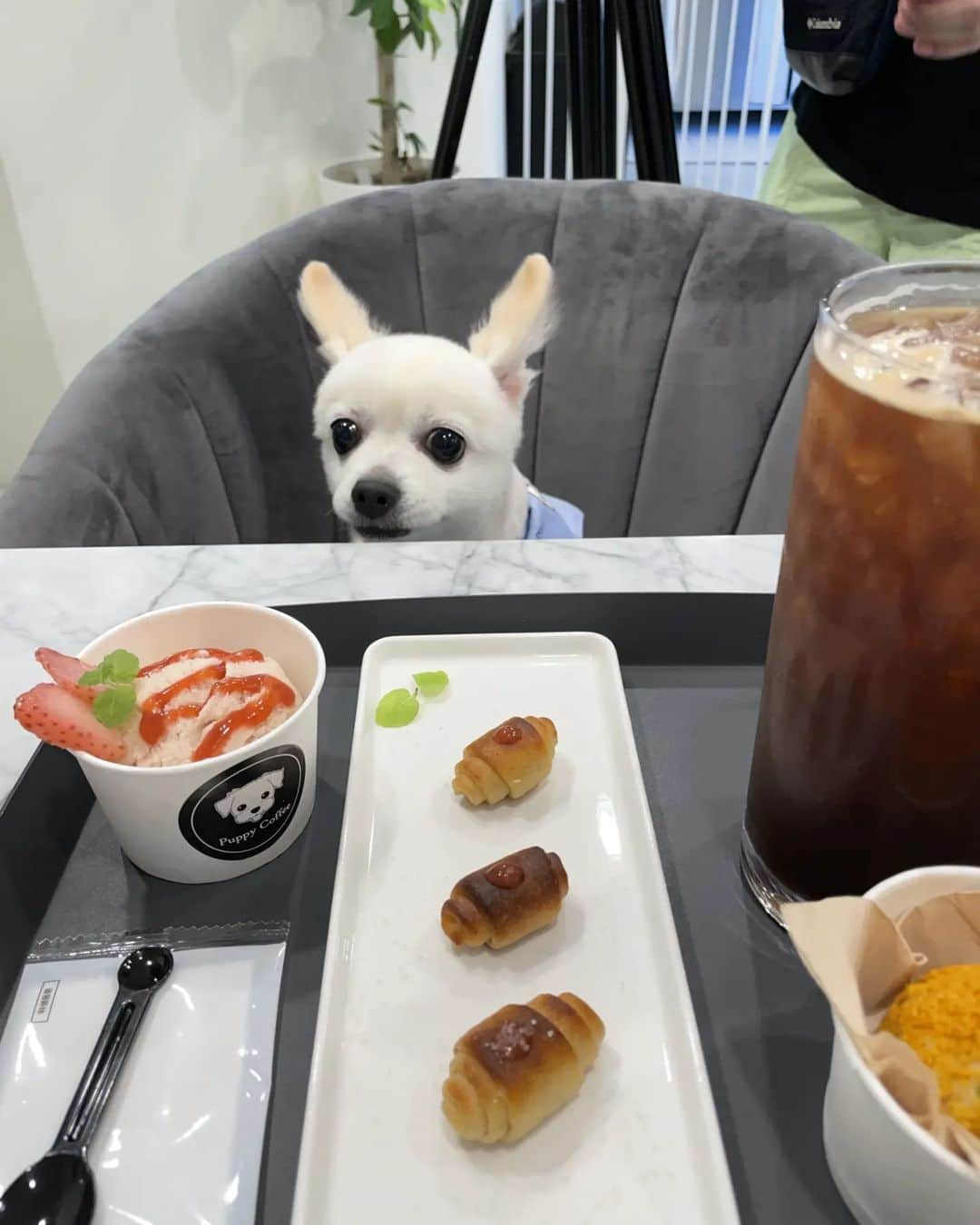 ルダのインスタグラム：「짝사랑중🤍」