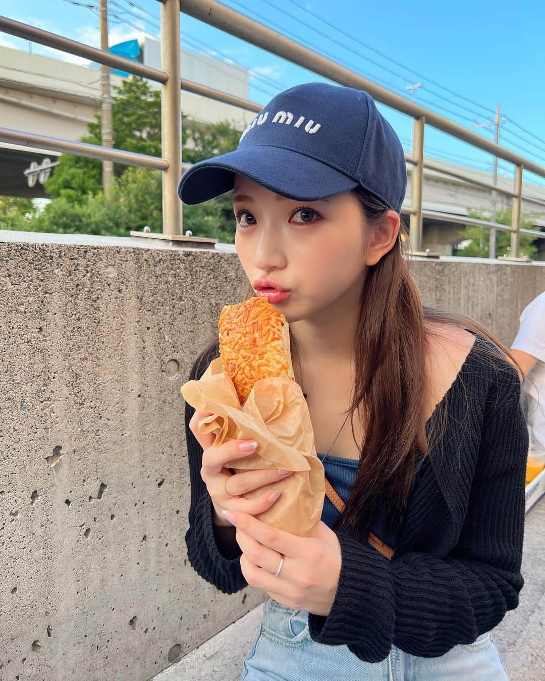 南りほのインスタグラム：「yummy yummy🤤🌯🍕🍟」