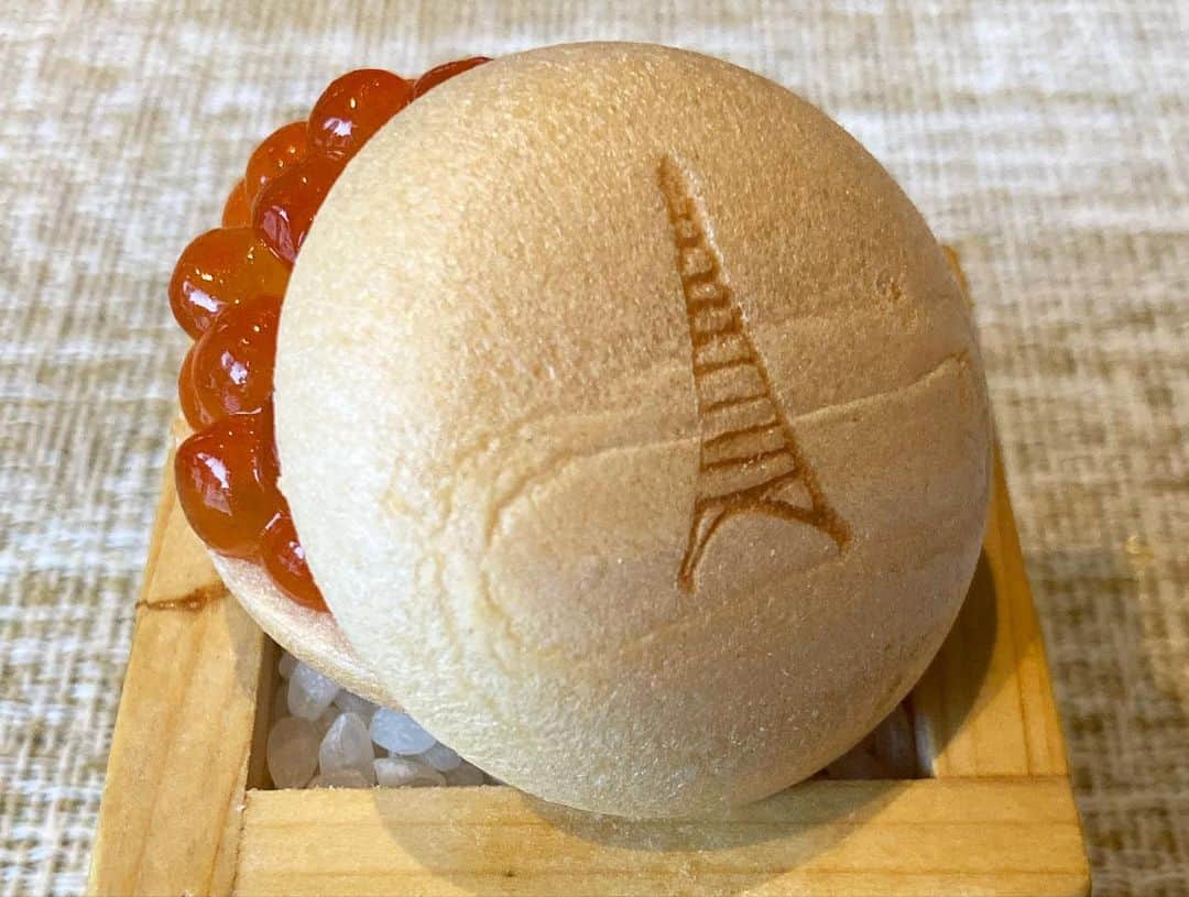 のインスタグラム：「* 久々のスガラボ美味しかった😊🍽 宮古島にあるスガラボも行ってみたいなー😋🏖 . . . #スガラボ #sugalabo #フレンチ #イノベーティブ #フュージョン料理 #創作料理 #神谷町グルメ #東京グルメ」