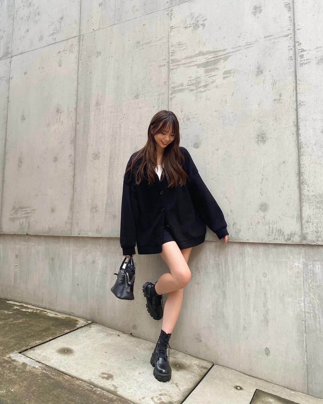 麻生果恩のインスタグラム：「はやく秋服着たい〜✨ みんなはawなに着ますか〜🥺」