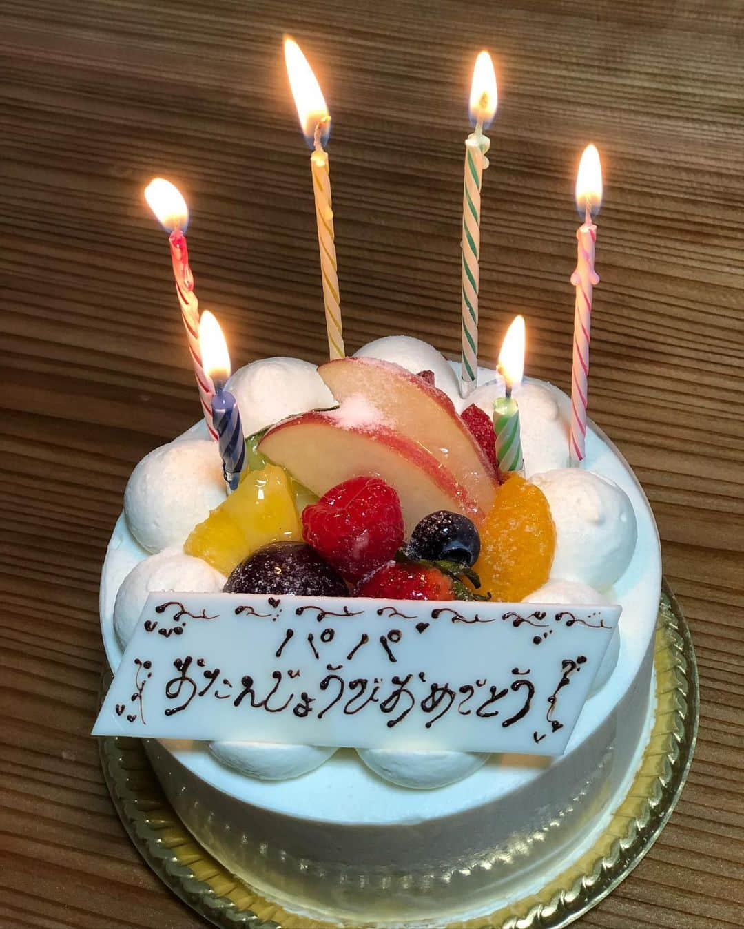 竹下佳江のインスタグラム：「#9月3日 #パパ#江草仁貴 #阪神タイガース #お誕生日おめでとう #優しい旦那様 #鬼嫁ころがし #いつもありがとう」