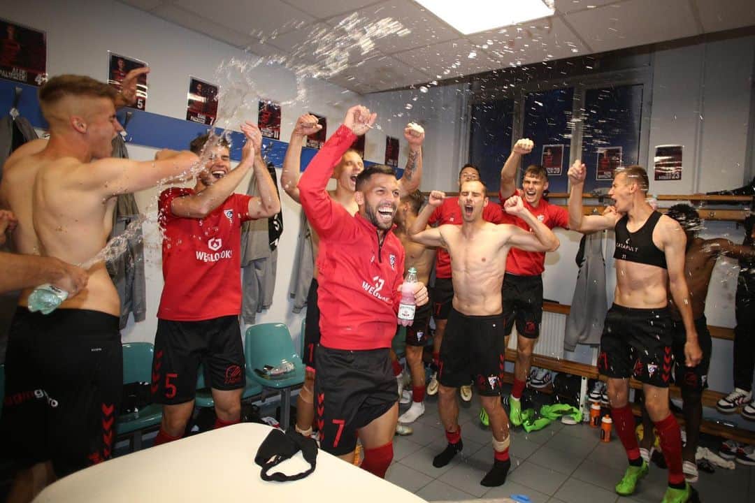 のインスタグラム：「Great feelings winning derby. Now more to come. 🔋💪🏽」