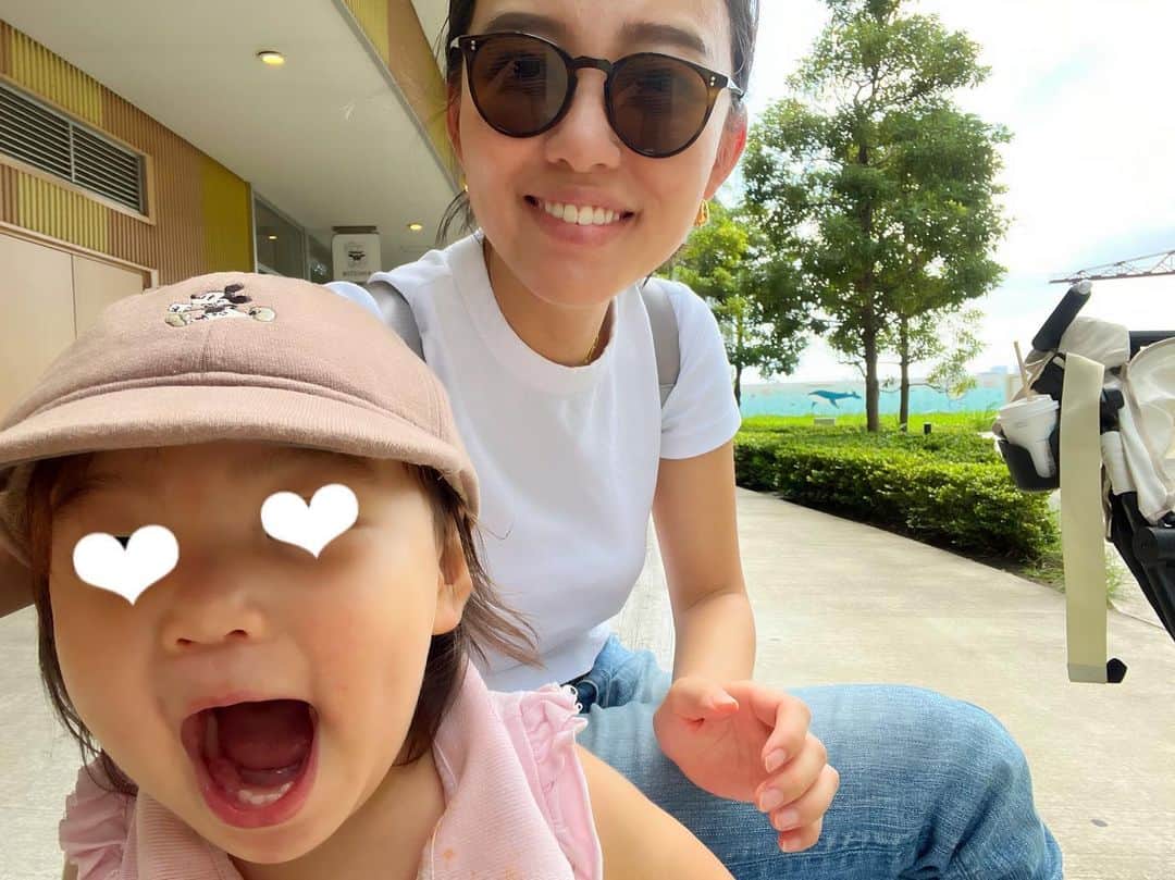 阿部優貴子のインスタグラム：「娘と二人っきりでたくさん遊んだ32歳の誕生日。🎂 何か特別なことをしたわけではないけど、なんだかとても幸せな日だった🥰 ついつい、日常に追われてバタバタと過ごしてしまうのですが、今しかない子育てもちゃんと楽しまないとなぁと思った1日でした。👧🏻💕  #32歳 #パパからのお祝いは別途よろしく」