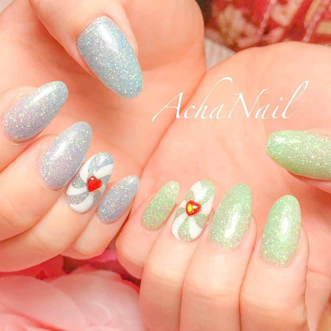 AchaNailさんのインスタグラム写真 - (AchaNailInstagram)「イメージはクリームソーダ💚💙 ⁡ https://ameblo.jp/acha-nail/entry-12761498490.html ⁡ #ネイル #ジェルネイル #フィルイン #フィルイン導入サロン #南池袋 #池袋 #池袋ネイルサロン #ネイルデザイン #メロンソーダ #メロンソーダネイル #ラメネイル #キラキラネイル #クリームソーダ #バイカラーネイル #クリームメロンソーダ #locari #Nails #AchaNail #NailStagram #InstaNails #Nailart #JapaneseNailart #NailDesign #Gelnails #kawaii #네일 #日式美甲 #glitternails #💙💚 #🍹」9月4日 19時52分 - achanail