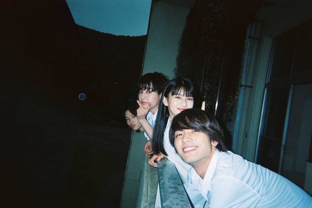 出口夏希さんのインスタグラム写真 - (出口夏希Instagram)「ばかやろうのキス、 やり直したいファーストキス ありがとうございました🥰  たくさんの思い出で。  TVerで見れます！  #ばかキス」9月4日 20時49分 - natsuki__deguchi__official