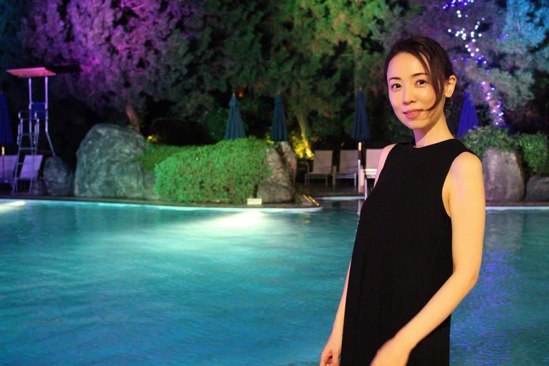 丸田佳奈のインスタグラム：「誕生日と夏休みを兼ねて、近場のホテルで家族でのんびりしてきました。  #ホテル #ナイトプール #BBQ #誕生日 #夏休み #家族時間」