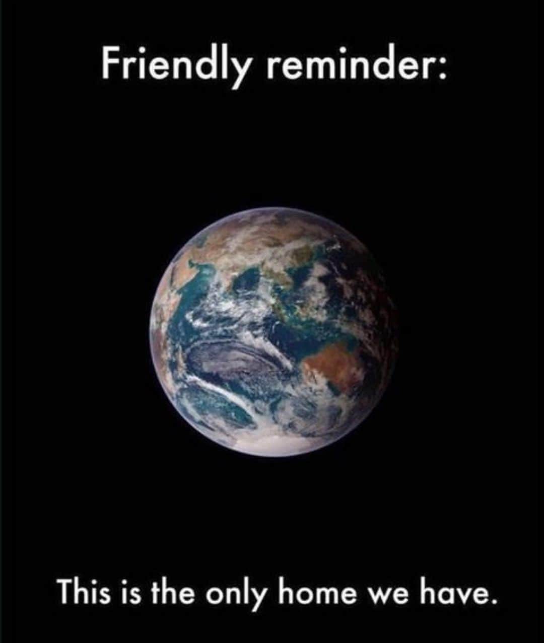 Leslie Camila-Roseのインスタグラム：「Happy Sunday 💚🌎  #climatechangeisreal #climatechangeawareness #climateactionnow #environmentaleducation #environmentaljustice #environmentaljusticeissocialjustice #biodiversityconservation #divestfromfossilfuels #endfossilfuels #stopeacop」