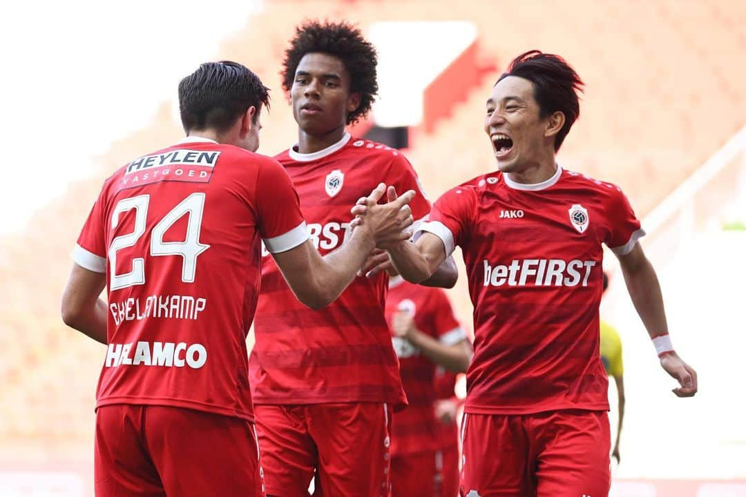 三好康児のインスタグラム：「21/21✔️ My first goal of the season Let’s go 🔥  リーグ開幕7連勝✔️ 今シーズン初ゴール！  #royalantwerpfc  #coyr🔴⚪」