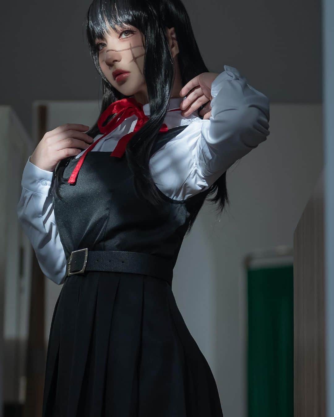 千尋のインスタグラム：「好久沒有拍美光的照片❤️ 大家都看新的鏈鋸人了嗎？ 是9月份的等級1✨  Have you all seen the new Chainsaw Man?  Yoru is Patreon Tier1 1 in September ✨  #三鹰ヨル #Mitakayoru #ChainsawMan」