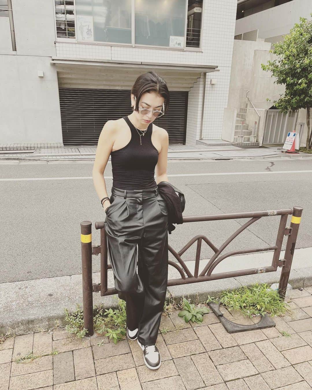 藤倉幸子のインスタグラム：「🖤🖤🖤🖤」